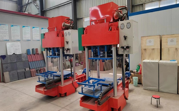 免拆模板設(shè)備大概多少錢(qián)?其生產(chǎn)中又要重視哪些工作流程?