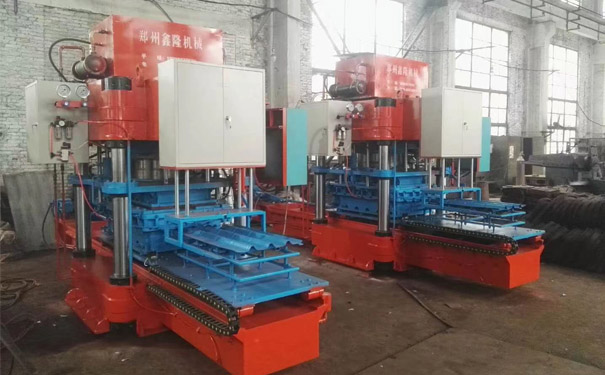 水磨石地磚機(jī)器價(jià)格多少?其主要又有哪幾個(gè)部分組成?